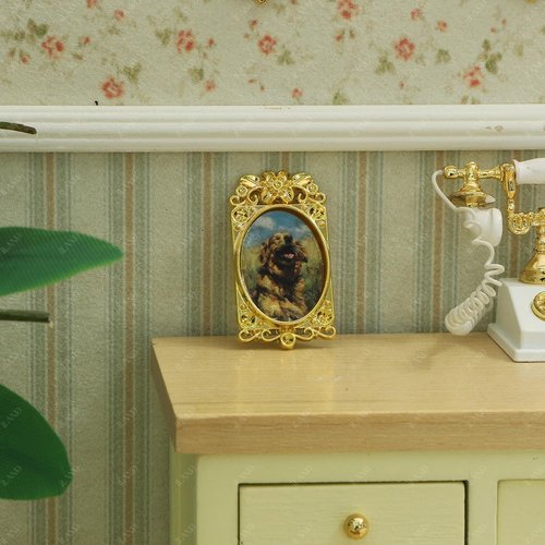 iLAND 1/12 Scale Dollhouse Accessories - 7 Miniature Frames with 14 Pictures | Classic Golden Décor