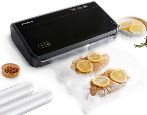 FoodSaver Vacuum Sealer Machine - Automatic Bag Detection & Sous Vide Friendly | Black, Includes Sealer Bags & Roll