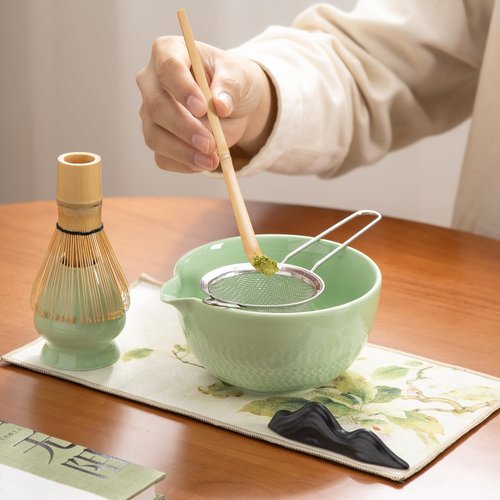 DWEHIXBUY Matcha Tea Kit 7-Pcs Set, Whisk and Bowl with Spout & Measuring Spoon, Japanese Tea Making Tools,Cha, tea bowl, tea spoon, tea cloth, set the mountain, check the sieve,