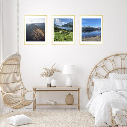 JCJMY 18x24 Picture Frame with 16x20 Mat, Display Photo 16x20 with Mat or 18 x 24 Without Mat, Wall Hanging Large 18 by 24 Poster Frame with Plexiglass, Gold