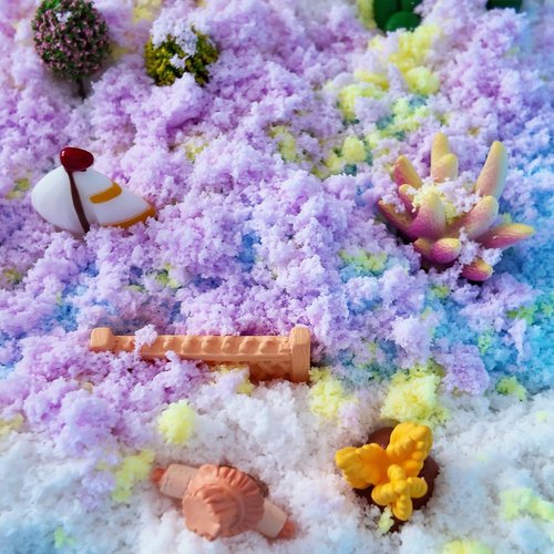 GushySnow® Latex Sensory Bin Filler - Bulk Fake Snow Play Sand for Preschool Activities | White