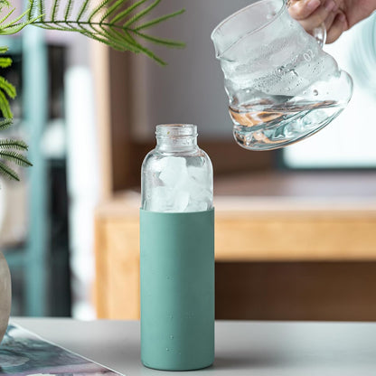 Skiennix 21oz Glass Water Bottle - BPA-Free, Silicone Sleeve & Bamboo Lid - Ideal for Gym, Office, Travel (Green)