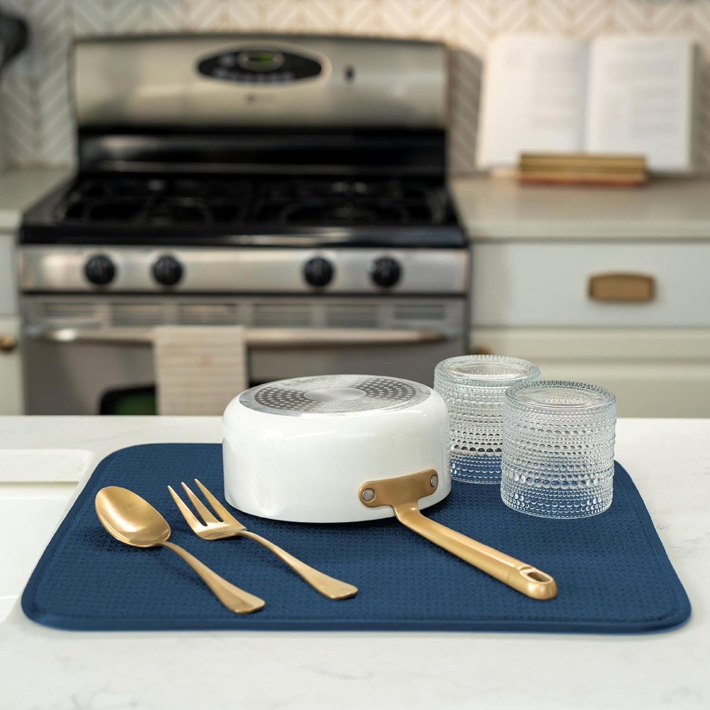 S&T INC. Dish Drying Mat - Absorbent Microfiber Kitchen Counter Pad, 16” x 18”, Navy Blue
