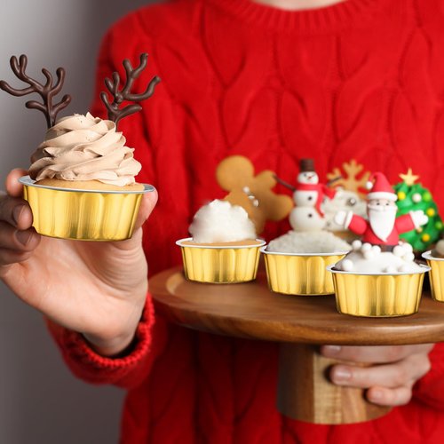 100 Pcs 8 oz Aluminum Foil Cup with Lids Disposable Ramekins with Lids Disposable Ramekin Baking Cups Foil Cupcake Containers for Wedding, Christmas, Kitchen, Party (Silver, Gold, 8 oz)