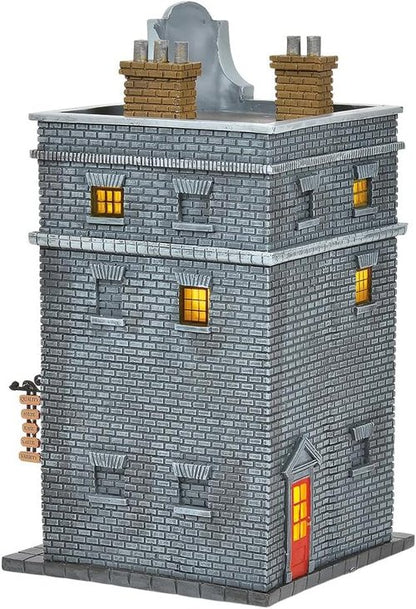 Department 56 Harry Potter Village Weasleys' Wizard Wheezes Lit Building - 8.11 Inch, Multicolor Decor