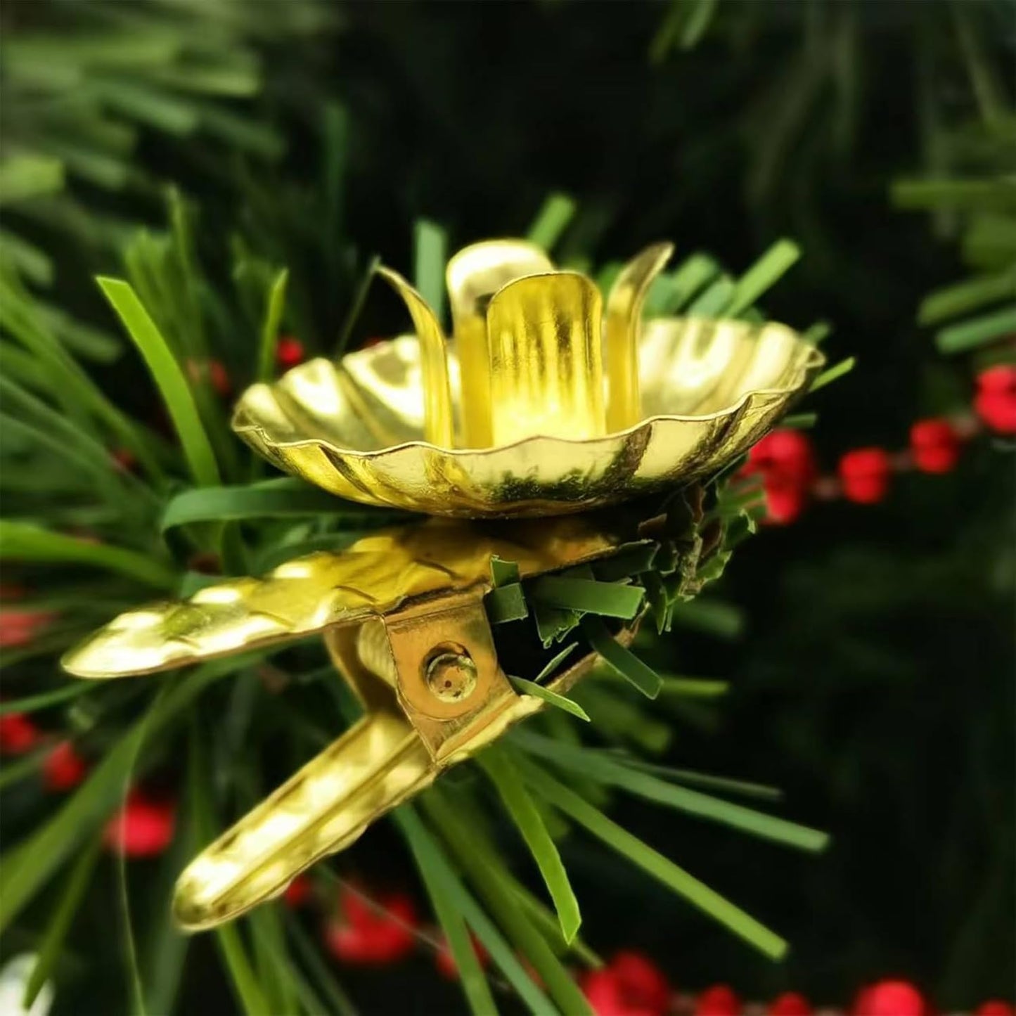 Skiennix Gold Flower-Shaped Candle Holders - 20PCS Clip-On Design for Christmas & Special Occasions