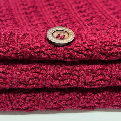 72-Inch Rib Knit Christmas Tree Skirt with Oak Buttons - Burgundy (Variation: Burgundy+72-Inch)