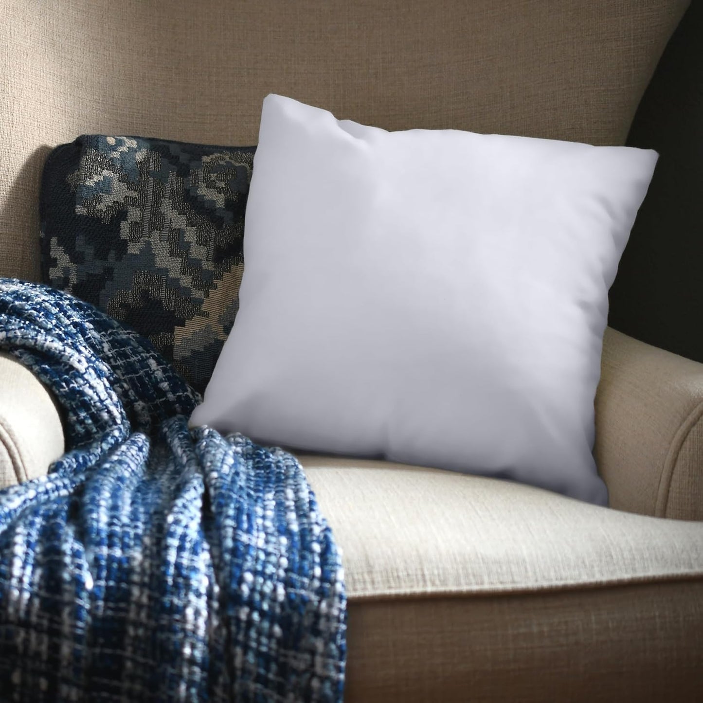 Utopia Bedding Throw Pillow - Fluffy Down Alternative Cushion for Bed & Sofa | 14 x 14 Inches, White
