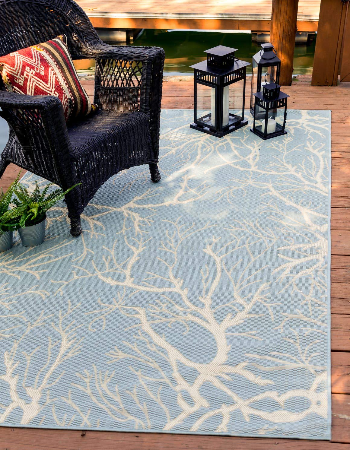 Unique Loom Outdoor Botanical Collection Area Rug - Branch (5' 1" x 8' Rectangle, Light Blue/ Beige)