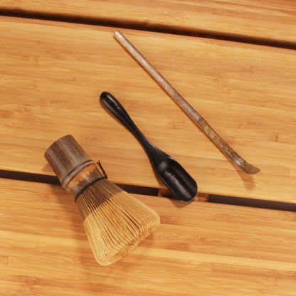 BambooMN Matcha Whisk Set - Black Chasen (Tea Whisk) + Black Chashaku (Hooked Bamboo Scoop) + Black Deep Scoop - 1 Set