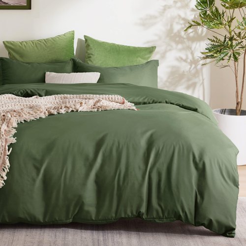 Bedsure Duvet Cover King Size - Soft Double Brushed Bedding Set for Kids & Adults, Zipper Closure, 3 Pieces, Includes 1 Duvet Cover (104"x90") & 2 Pillow Shams, NO Comforter, Olive Green