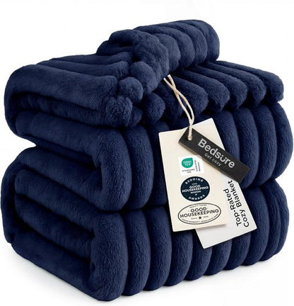 Bedsure GentleSoft Full Blanket - Cozy Navy Blue Throw for Women | Soft, Large 84x90 Inches