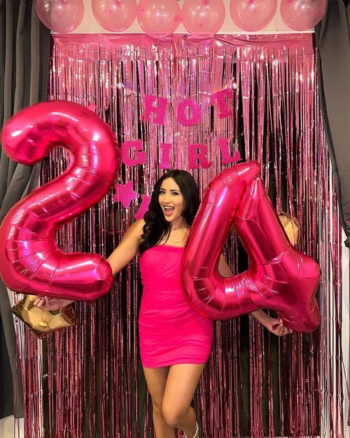 Hot Pink Number 4 Balloon - 40 Inch Giant Foil Balloon for 4th Birthday Party Decorations