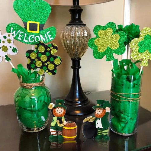 Gift Boutique St. Patrick’s Day Leprechaun Figurines Set - Mini Resin Irish Decor with Gold Coins & Shamrock