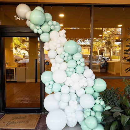 Skiennix Mint Green Balloon Set - 120 Latex Balloons in 5 Sizes for Birthday & Wedding Decor