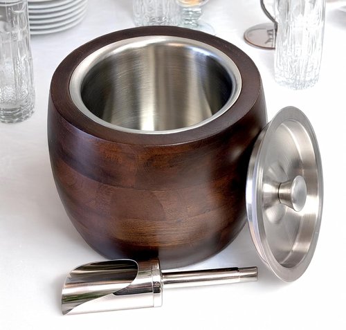 Iceberg 2.3 Quart Ice Bucket with Lid & Scoop – Mango Wood Ice Bucket with Stainless Steel Liner, Airtight Sealed Lid, Premium Barware for Cocktails & Entertaining