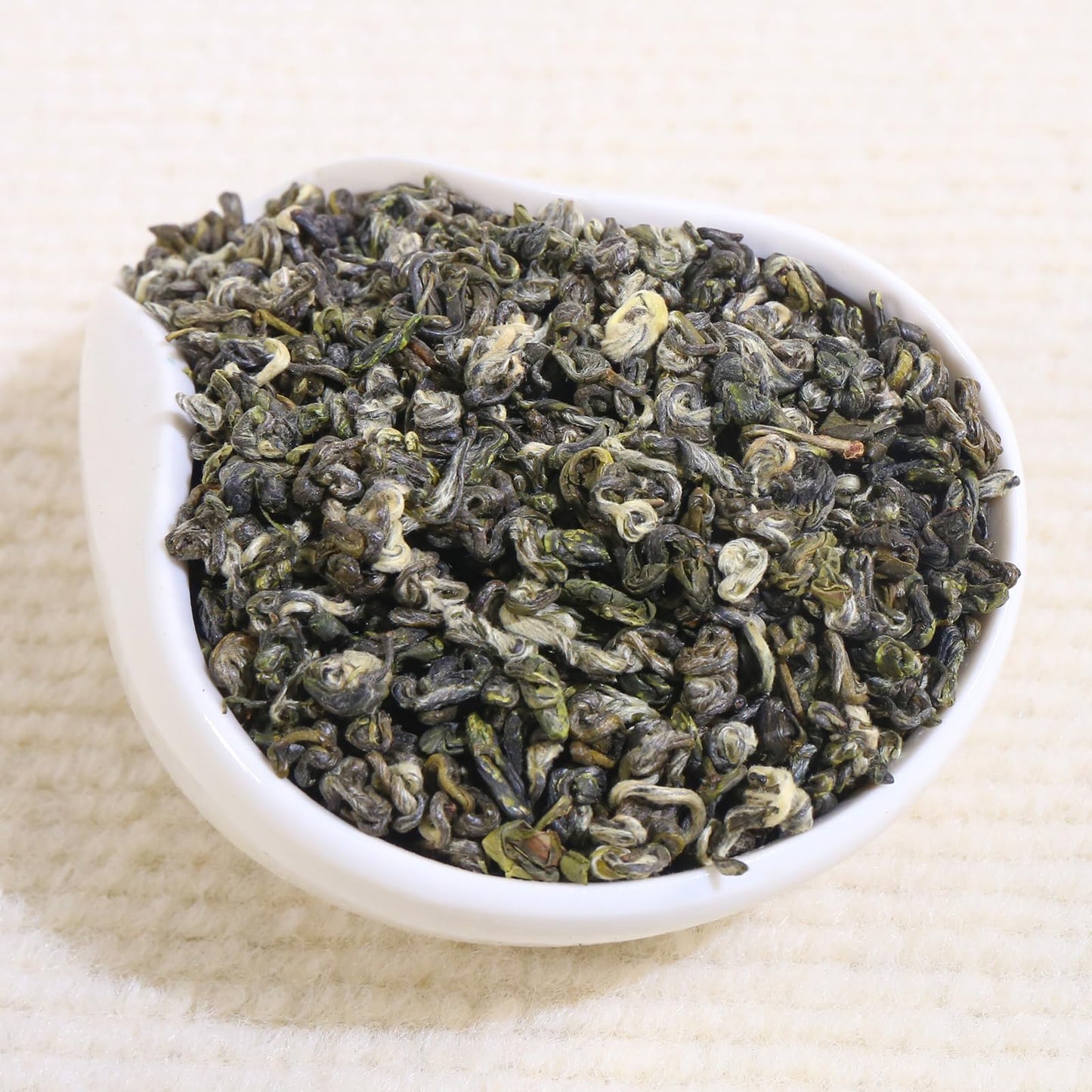 FullChea - BiLuoChun Tea - Bi Luo Chun Green Tea - Chinese Green Tea Loose Leaf - Toasty Bean Aromatic - Calming Tea (8.8oz / 250g)