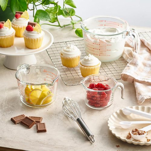 Le'raze Glass Measuring Cups Set - 3-Piece Kitchen Bakeware with Measuring Spoons & Whisk | Clear, Multi-Size