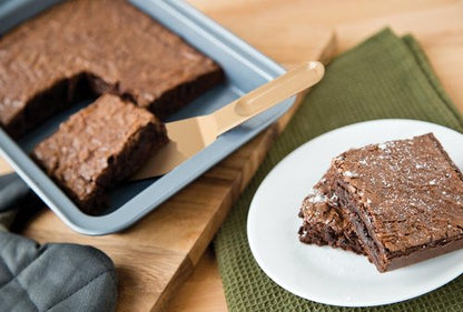 Fox Run Non-Stick Brownie Pan - 7-Inch x 11-Inch for Perfectly Baked Treats