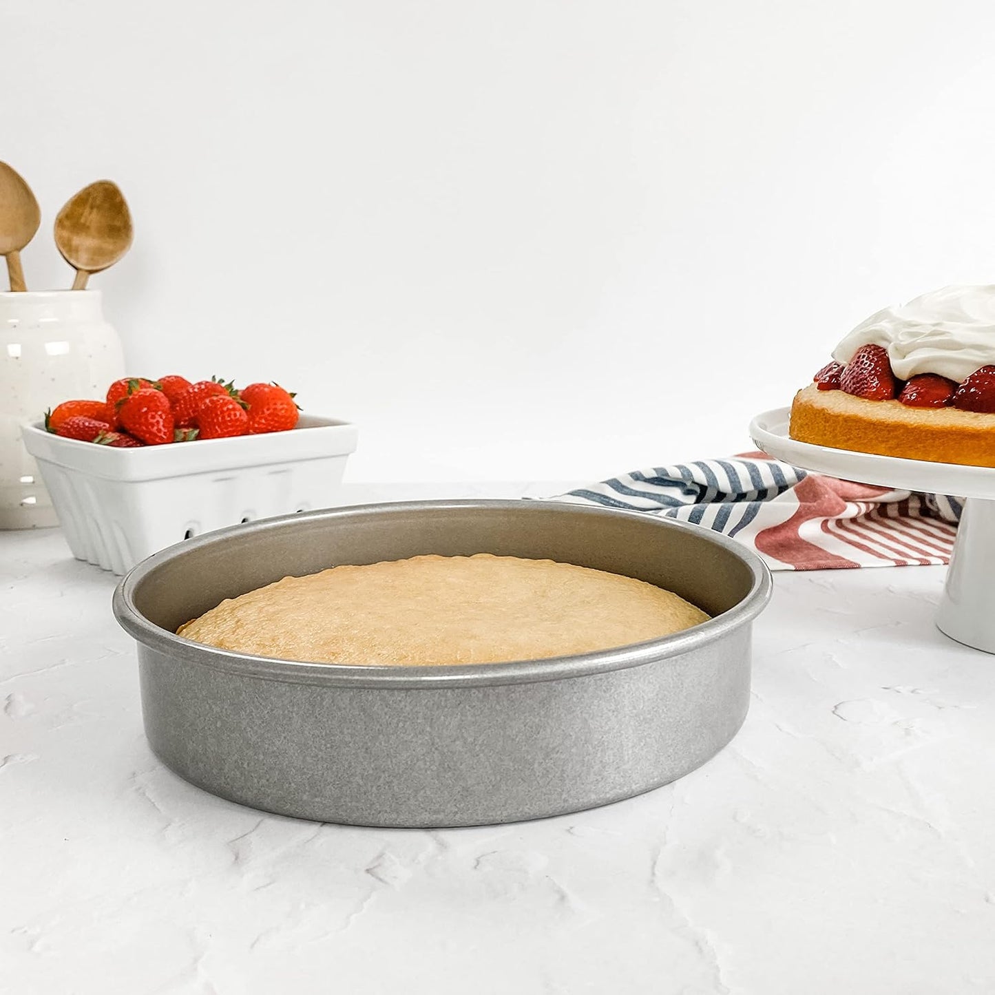 USA Pan Bakeware - Aluminized Steel 5-Piece Baking Set | Half Sheet, Cookie, Loaf, Square & Round Pans