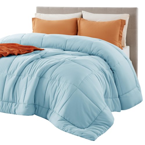 Bedsure Comforter Duvet Insert - Quilted Comforters Queen Size, All Season Duvet, GentleSoft Down Alternative Bedding, with 8 Tabs, Gifts for Women/Men, Light Spa Blue, Queen 88 x 88 Inches