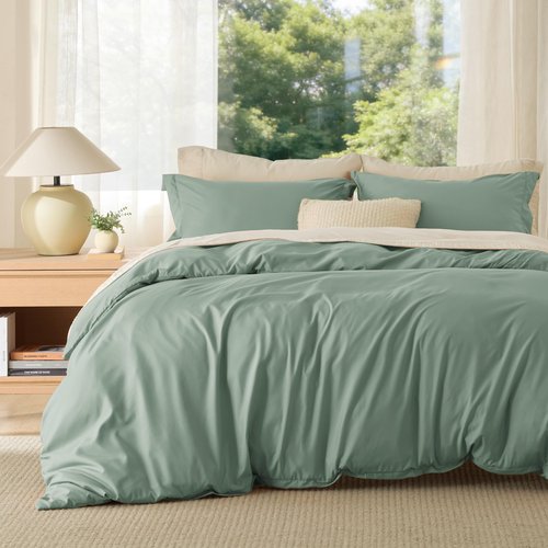 Bedsure Duvet Cover Queen Size - Soft Double Brushed Bedding Set for Kids & Adults, Zipper Closure, 3 Pieces, Includes 1 Duvet Cover (90"x90") & 2 Pillow Shams, NO Comforter, Sage Green