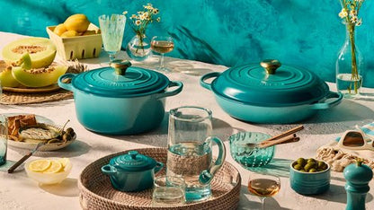 Le Creuset Enameled Cast Iron Dutch Oven - 4.5 Qt. | Signature Round Design in Riviera Color