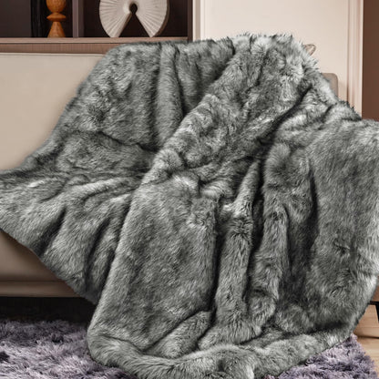 Touchat Luxury 1000GSM Faux Fur Throw Blanket, Super Heavy Thick Warm Cozy Blankets for Couch Bed Sofa, Plush Fuzzy Elegant Soft Reversible Mink Blanket for Living Room Bedroom, 50''x60'',White&Grey