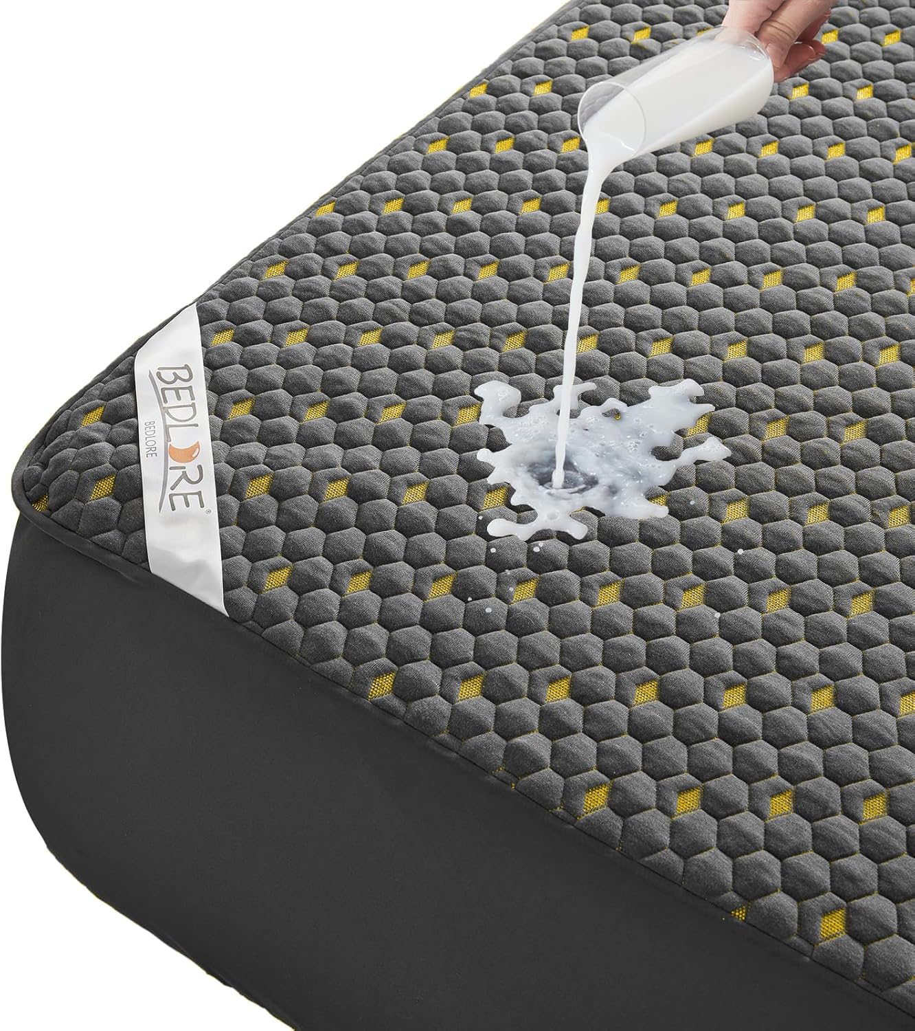 Skiennix Waterproof Mattress Protector - Twin Size Fitted Pad, Soft Breathable 3D Air Fabric, Noiseless & Washable - Carbon Gray