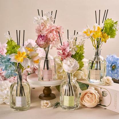 COCORRÍNA Reed Diffuser - Ocean Mist & Sea Salt | 8.5 Fl. Oz. Floral Home Decor with 8 Sticks