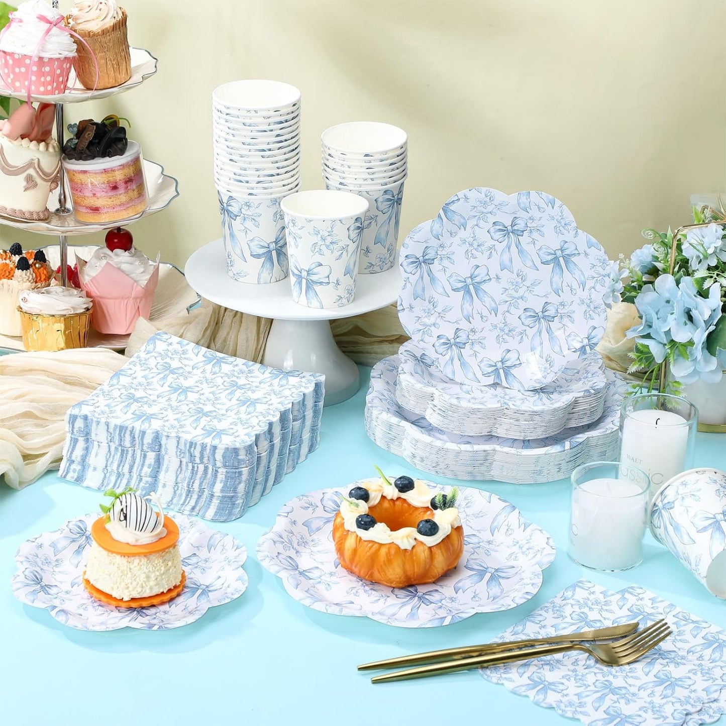 Newtay Disposable Tableware Set - 250 Pcs Blue Floral Plates, Napkins & Cups for 50 Guests | Perfect for Weddings & Bridal Showers