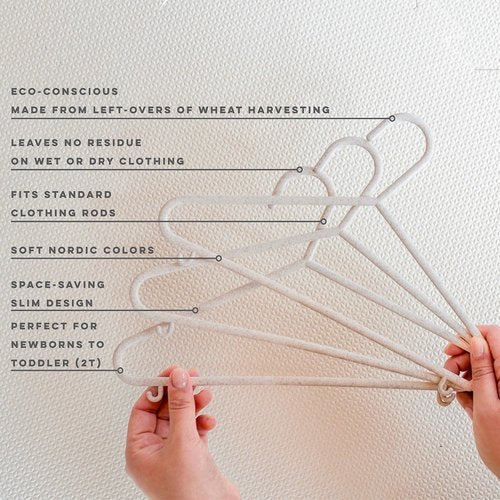 3 Sprouts Wheat Straw Plastic Hangers - 30-Pack Eco-Conscious Toddler Hangers for Child & Baby Clothes, Coats - Kid Closet Hanger Ideal for Small Girls, Boys, Children & Kids - Speckled Cream