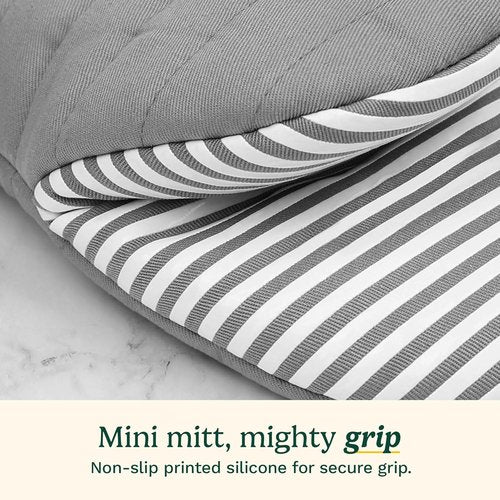 Cuisinart Mini Oven Mitts - Heat-Resistant 5.5” x 8” Kitchen Mitts with Non-Slip Silicone | Durable for Cooking & Baking