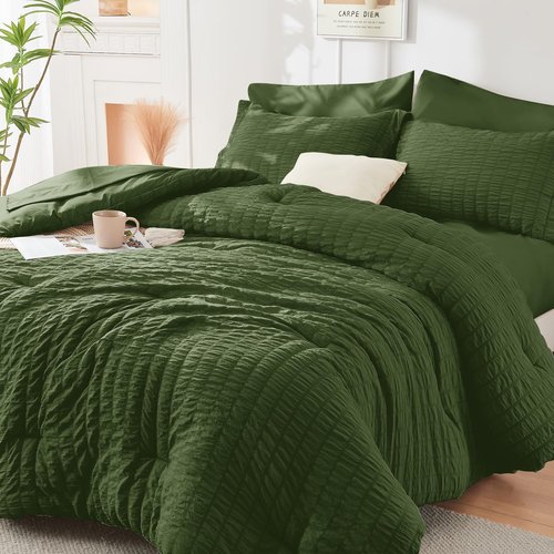 HYMOKEGE Olive Green Twin XL Comforter Set Seersucker 5 Pieces, All Season Luxury Bed in a Bag for Bedroom, Bedding Set with Comforter, Sheets, Pillowcase & Sham