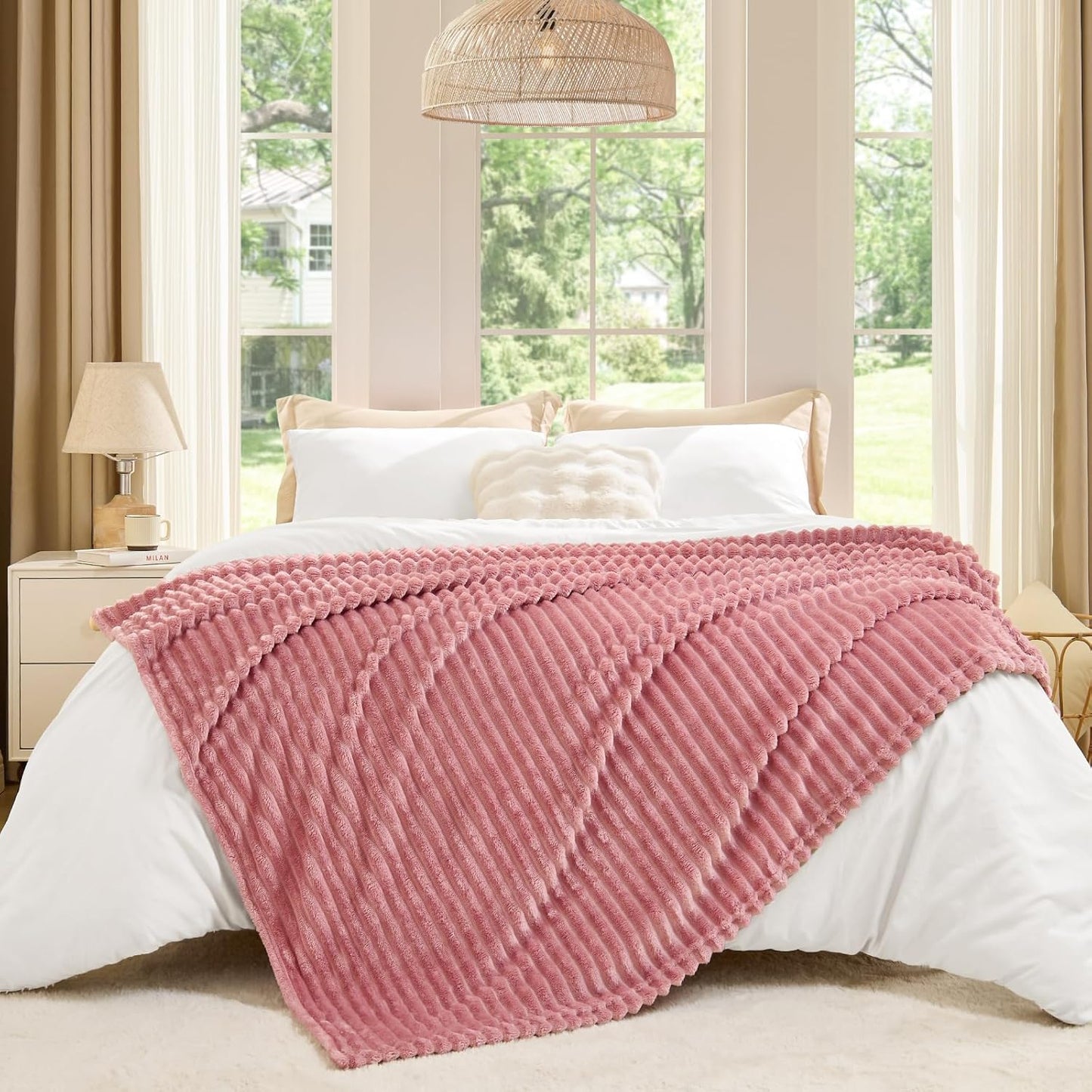 BEDELITE Fleece Throw Blanket - Soft & Warm 3D Ribbed Jacquard Design | Cozy Pink 50x60 Inches