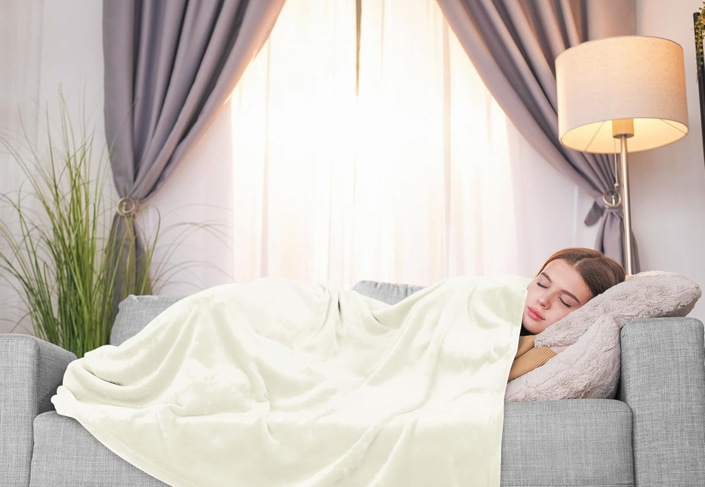 Utopia Bedding Fleece Blanket - Ultra Soft Ivory Twin Size (60x80 Inches) | Cozy All-Season Microfiber Decor