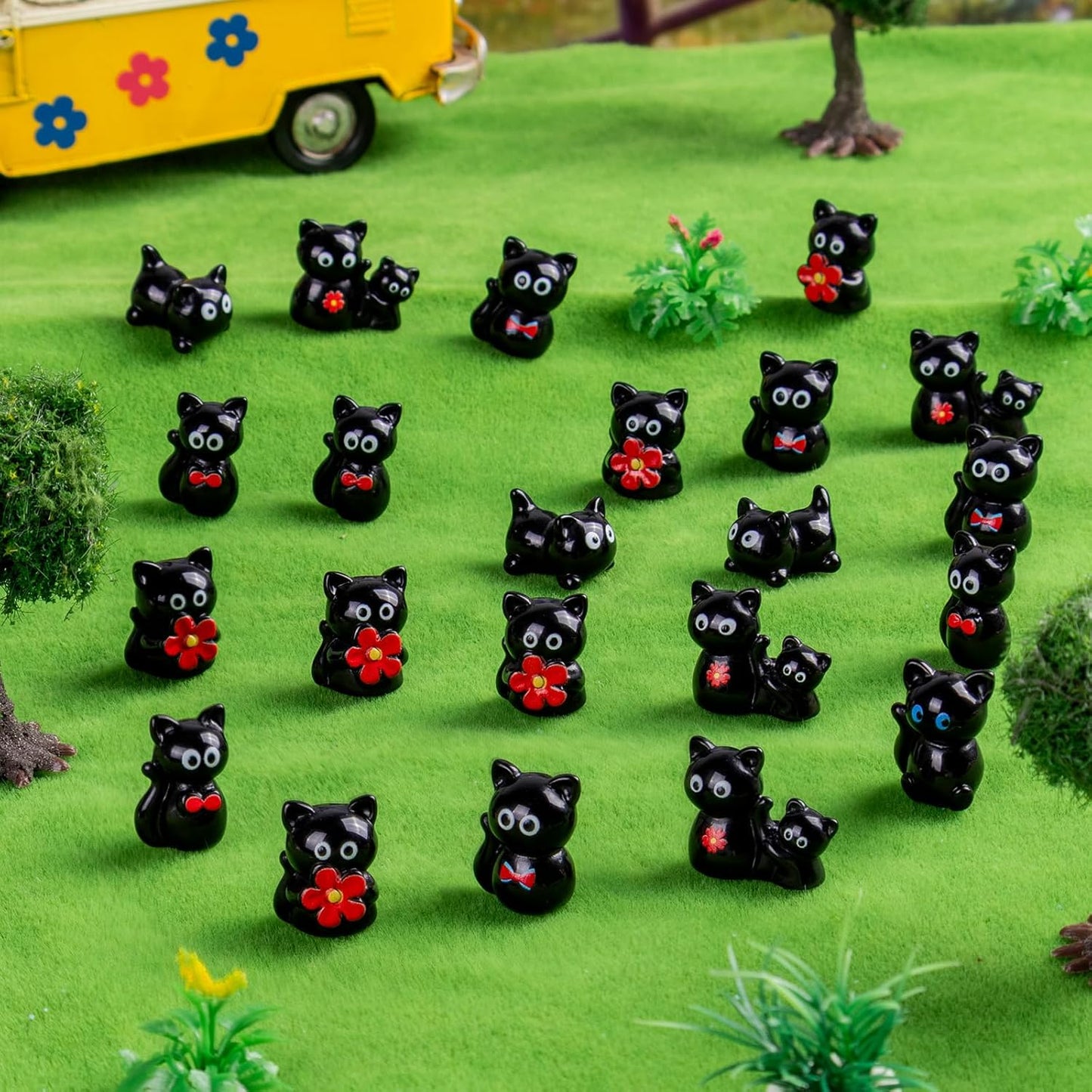 Skiennix Mini Resin Black Cat Figurines - 36 Pcs Tiny Animal Figures for Fairy Garden Decor