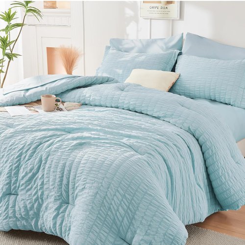 HYMOKEGE Comforter Set - Luxury 7-Piece All-Season Bedding in Lake Blue | Full Size with Sheets & Pillowcases