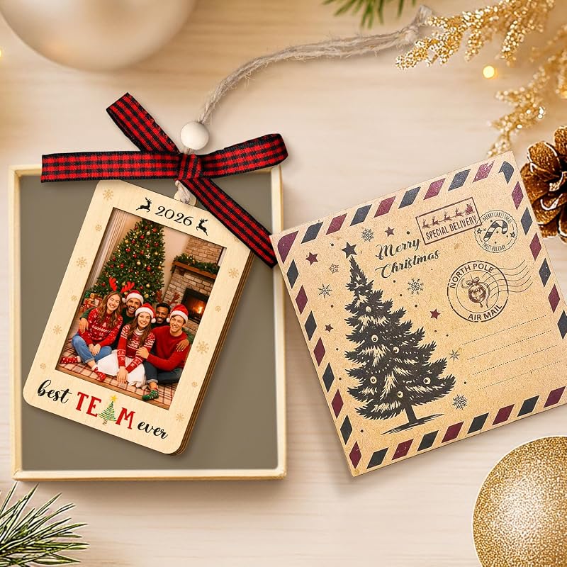 Best Team Ever Ornament – Team Gift for Employees, Wood Christmas Ornament (Variation: Best Team Ever)