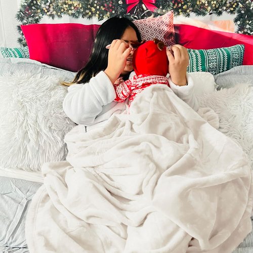 Bedsure Fleece Throw Blanket - Cozy Cream Plush Blanket for Couch | Lightweight 50x60 Inches
