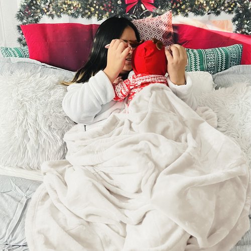 Bedsure Fleece Blankets King Size Cream - Bed Blanket Soft Lightweight Plush Cozy Fuzzy Luxury Microfiber, 108x90 inches