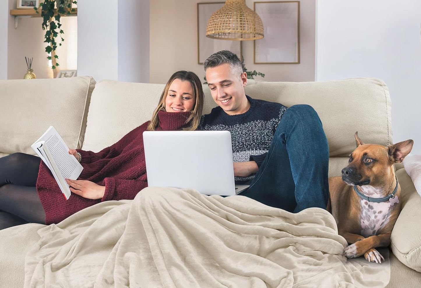 Utopia Bedding Fleece Blanket - Ultra Soft Twin Size (60x80 Inches) | Cozy, Warm & Lightweight Winter Decor