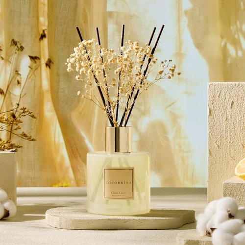 COCORRÍNA Reed Diffuser - Clean Linen Scented Diffuser with 8 Sticks | 17 Fl. Oz for Home Decor