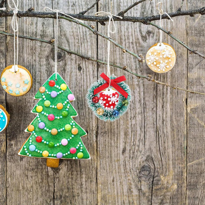 Skiennix Mini Christmas Wreaths - 6pcs Frosted Sisal Hanging Ornaments for Dollhouse Decor