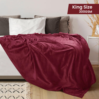 Utopia Bedding Fleece Blanket King Size Burgundy 300GSM Luxury Anti-Static Fuzzy Soft Microfiber Bed Blanket (90x102 Inch)
