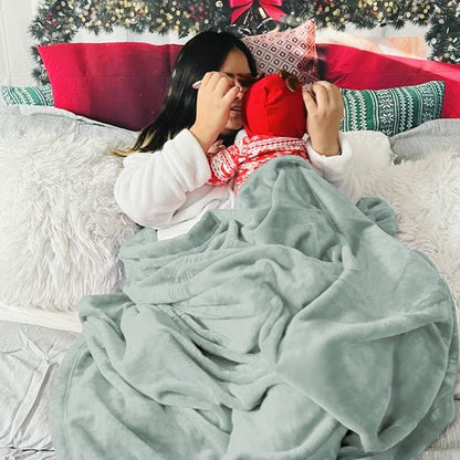Bedsure GentleSoft Twin XL Fleece Blanket Dorm Bedding - Lightweight Soft Cozy Blankets for Bed, Sofa, Couch, Travel, Camping, Sage Green, 66"x90"