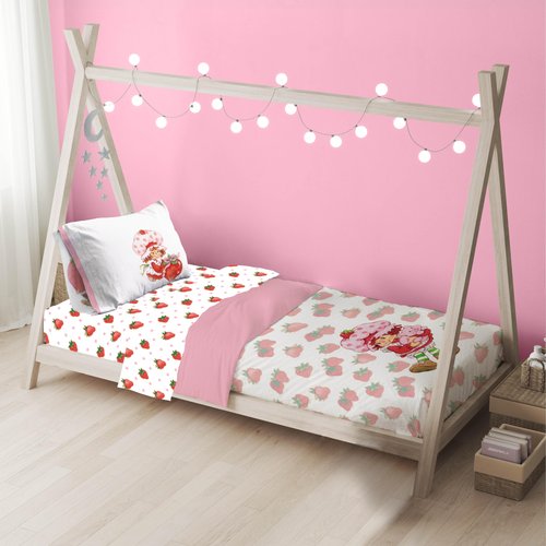 Jay Franco Strawberry Shortcake Toddler Comforter Set - 4 Piece Bedding Includes Sheet Set & Pillow Cover - Super Soft Pink & White Kids Bedding