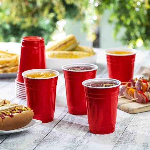 GUSTO Disposable Plastic Red Cups - 18 oz. | 50 Count Party Drinking Cups for Events