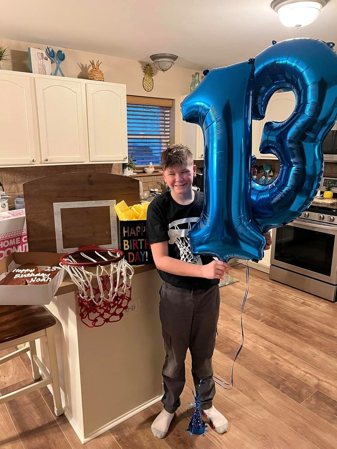Number 13 Balloon by [Brand Name] - 40-Inch Navy Blue Birthday Decoration for 13th Year Celebration