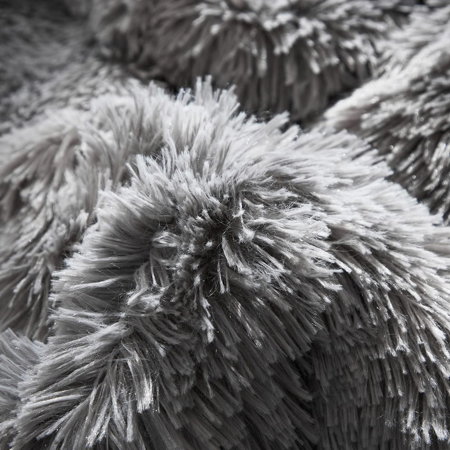 Luxury Faux Fur Shaggy Fluffy Comforter Set King Size Mixed Black and White Long Hair, 3 Pieces Plush Flannel Sherpa Backing Reversible Soft Microfiber Bedding Set Super Warm for Winter